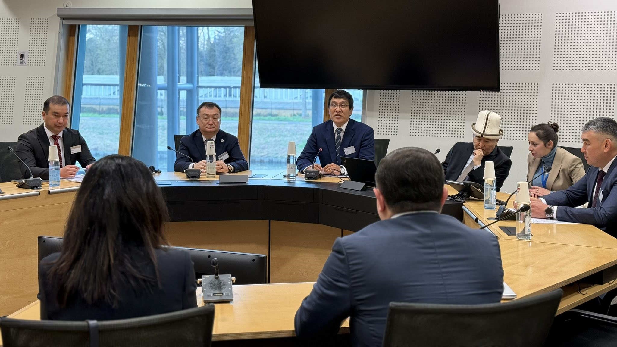Rencontre avec le Vice-Premier Ministre de la République kirghize