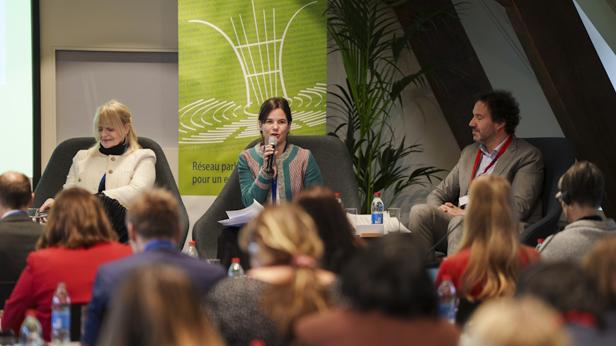 Participation de Charlotte Blondel, Vice-Présidente du GME, à la Conférence parlementaire sur la protection du droit à un environnement sain