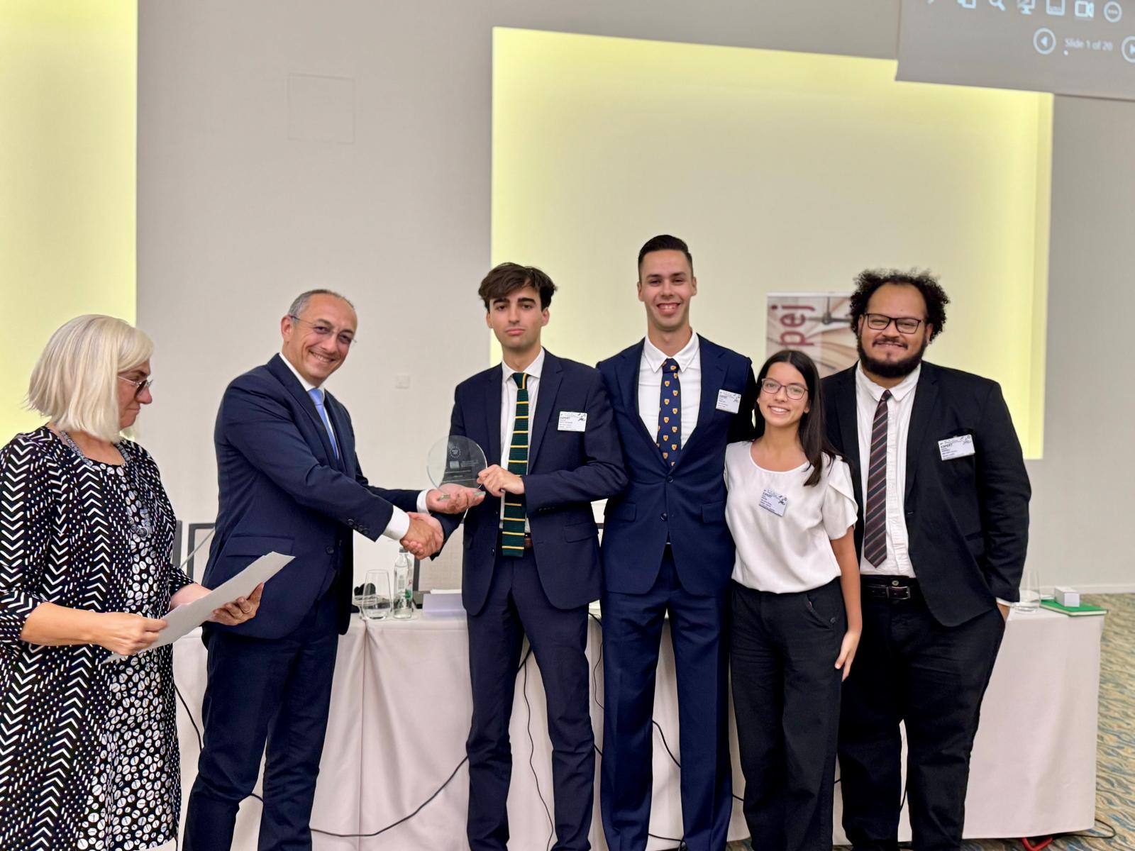 The CEPEJ has awarded Junior European Crystal Scales of Justice Prize,congratulations to the students at the University of Oxford!