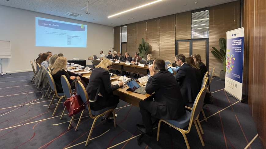 Soutien aux bureaux des procureurs au Kosovo* pour une meilleure utilisation des statistiques générées par le système informatique de gestion des affaires (CMIS)
