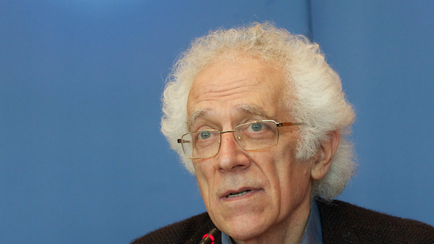 Tzvetan TODOROV, essayiste français, philosophe et historien sur "A la recherche de l'Europe"