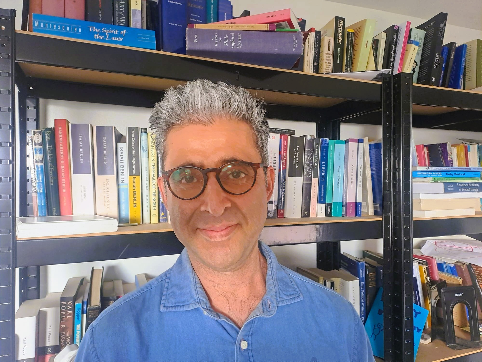 Dr Varun Uberoi
