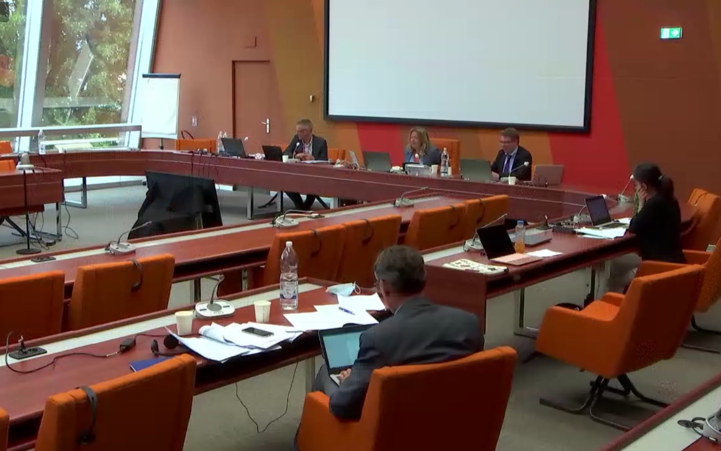ECRI holds its 82nd plenary meeting