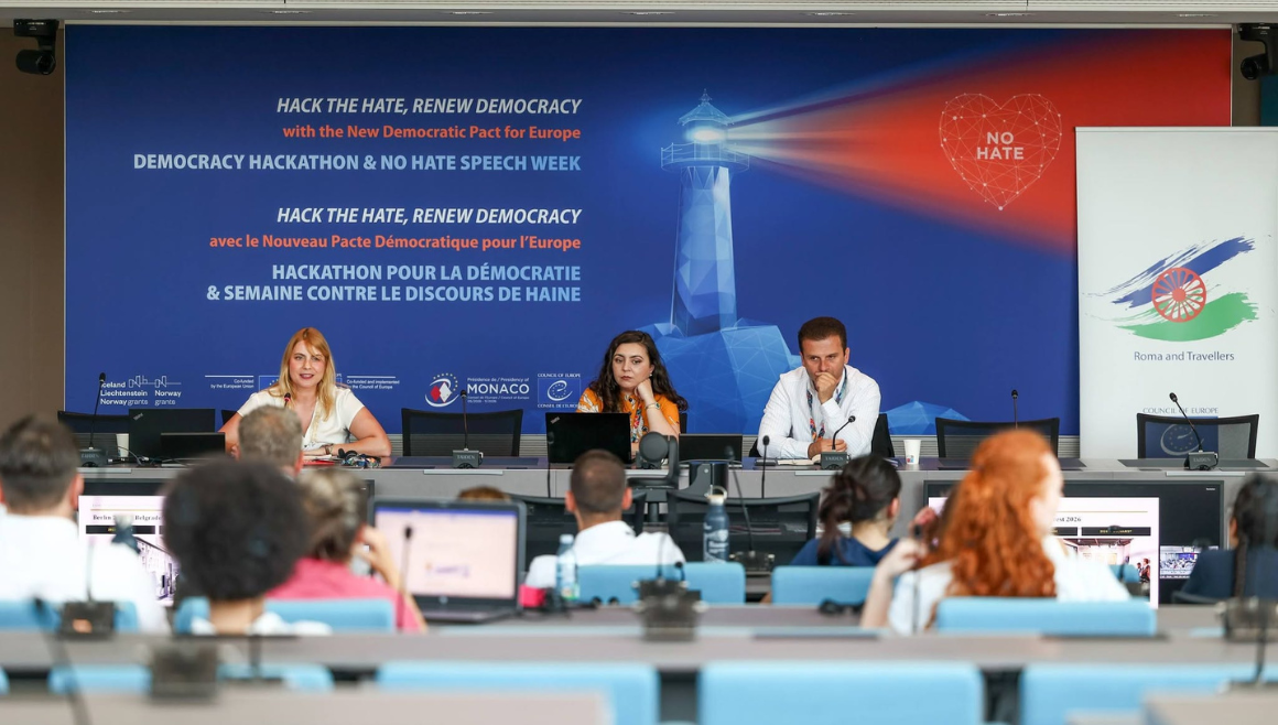 Roma Art of Resistance – Roma and Travellers Division and ERIAC Join Forces During No Hate Speech Week and Democracy Hackathon