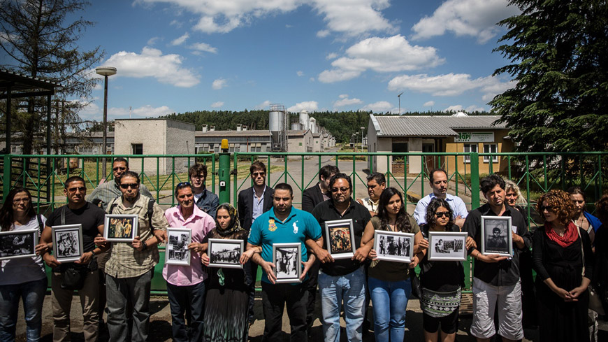 The Commissioner urges the Czech authorities to create the necessary conditions to build a monument on the former Nazi concentration camp for Roma in Lety u Pisku