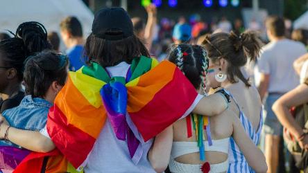 IDAHOT: LGBTI persons fleeing war face specific risks and need protection