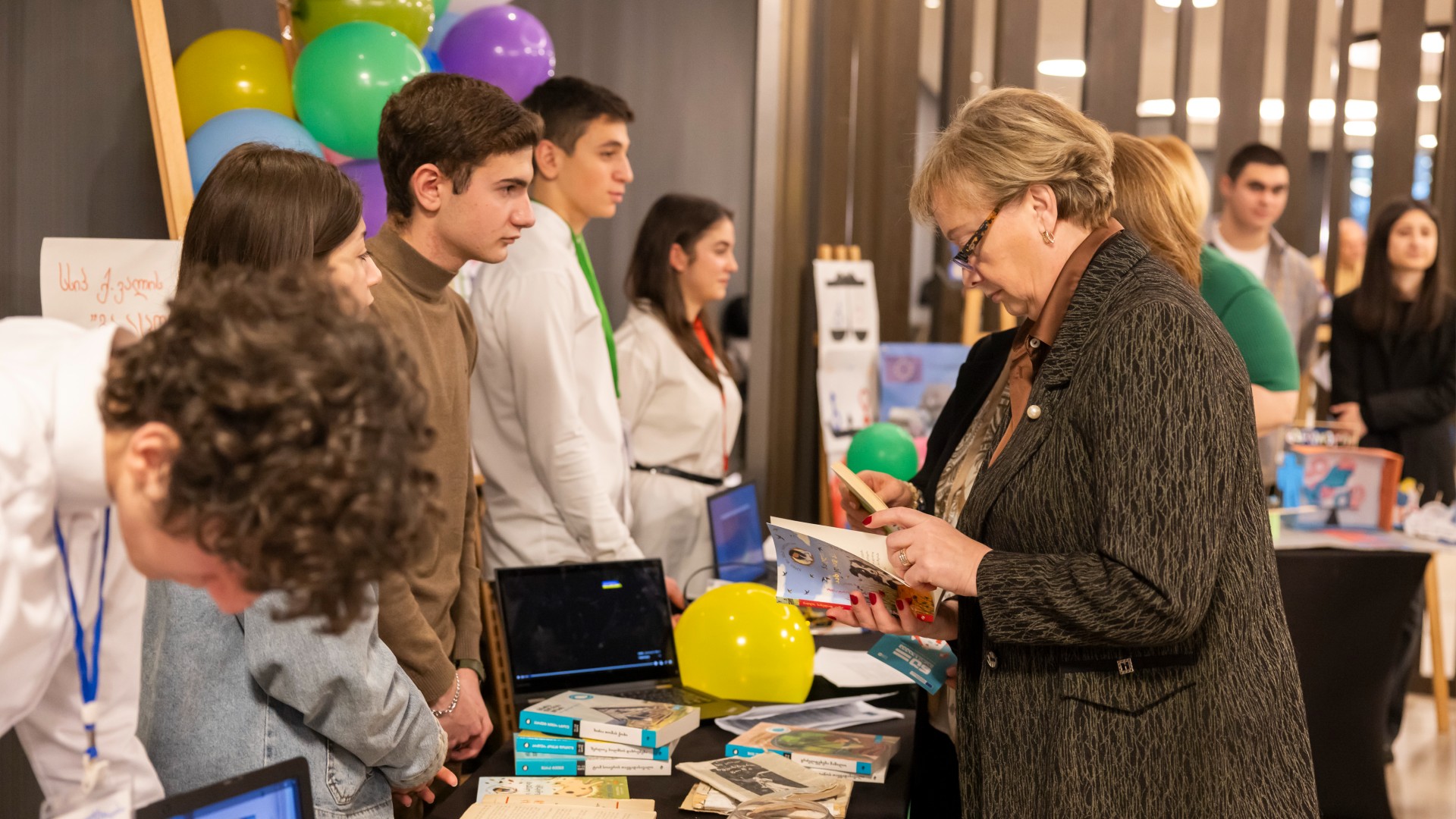 Empowering Voices: Council of Europe Wraps Up 'Democracy Starts in Schools' Project in Georgia