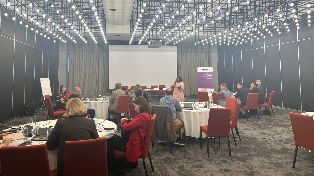 Working with legal professionals on integrating behavioural science into practice