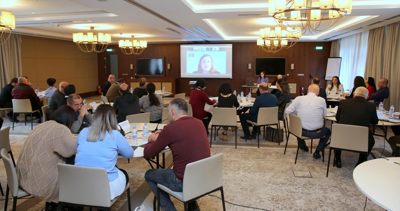 საქართველოს რამდენიმე მუნიციპალიტეტში ჩატარდა ტრენინგი კეთილსინდისიერებისა და კორუფციის წინააღმდეგ ბრძოლის შესახებ