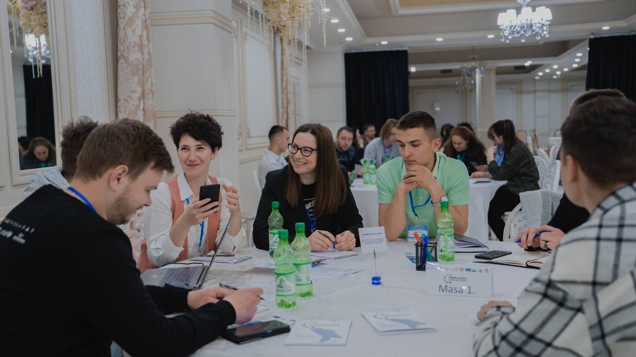 Reinforcing the capacities of youth organisations and youth centres in the Republic of Moldova in developing youth projects