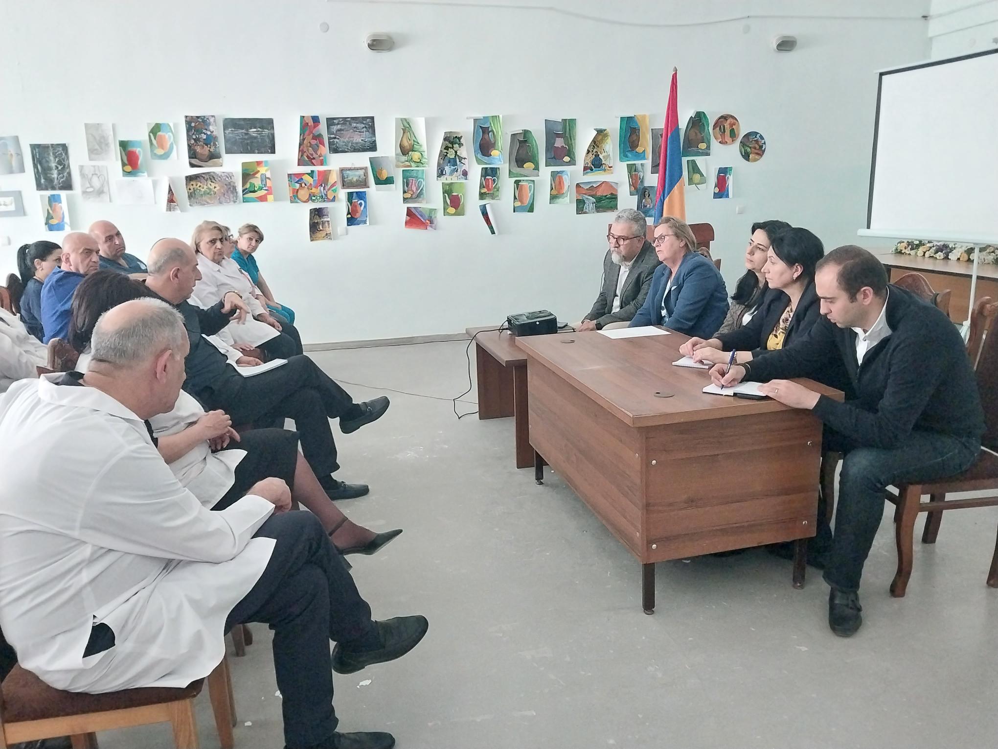 Assessment mission to assist with efficient transfer of Penitentiary Medicine Centre
