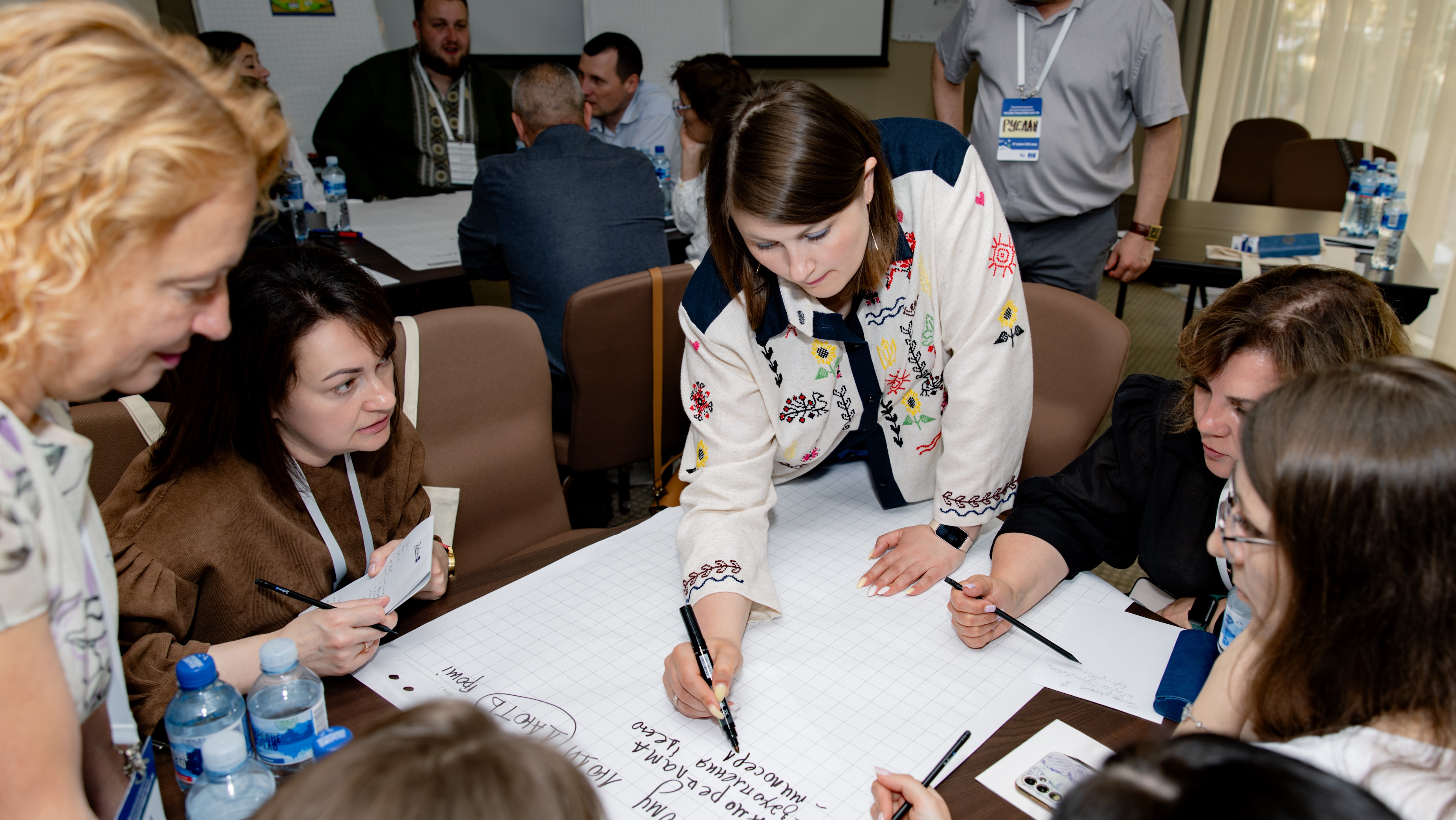 Ukrainian communities review mid-term progress of local initiatives on open government and human rights