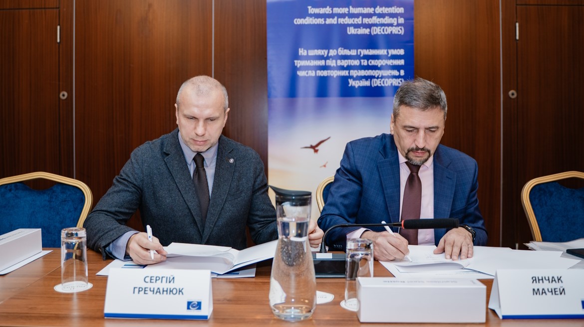 A Memorandum of Cooperation signed between the Council of Europe Office ...