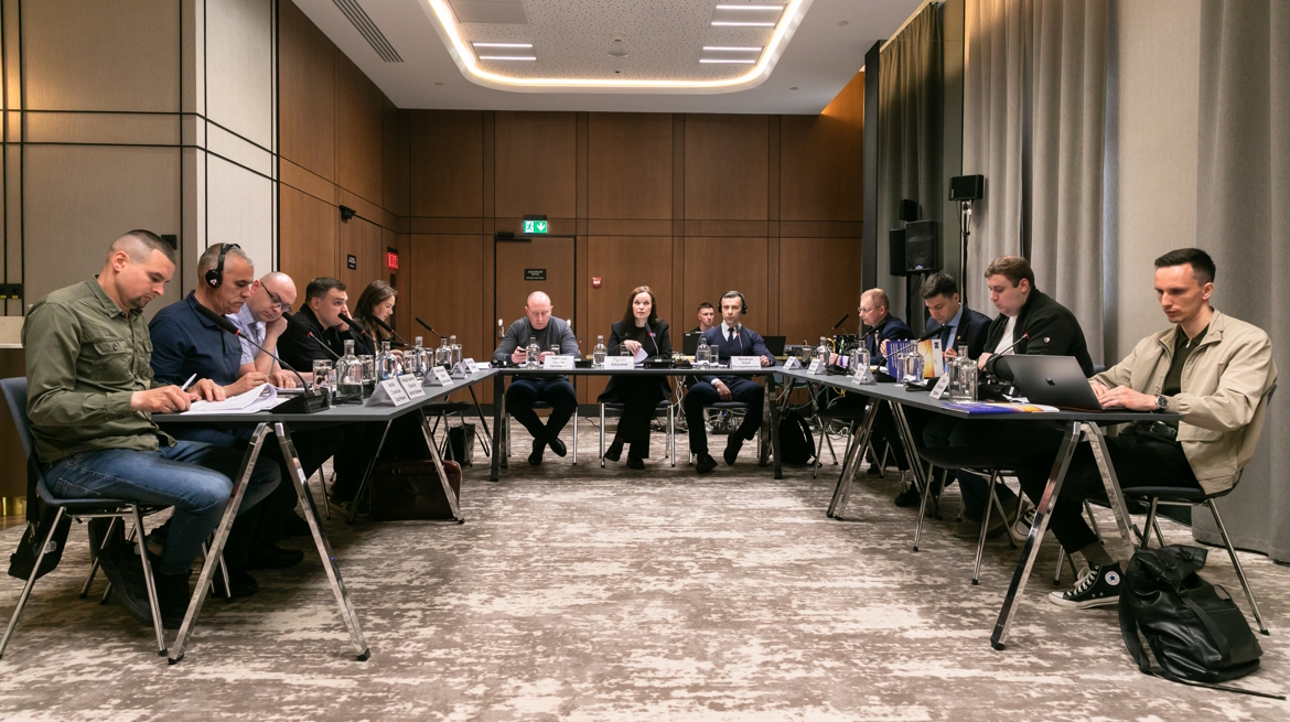 DECOPRIS та національні партнери узгодили практичні кроки щодо застосування сили та відеоспостереження в установах виконання покарань