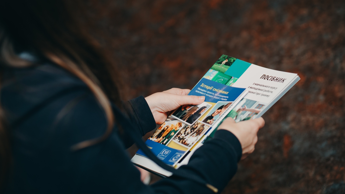 Trauma-Informed Youth Work Programme: Effectiveness and New Manual