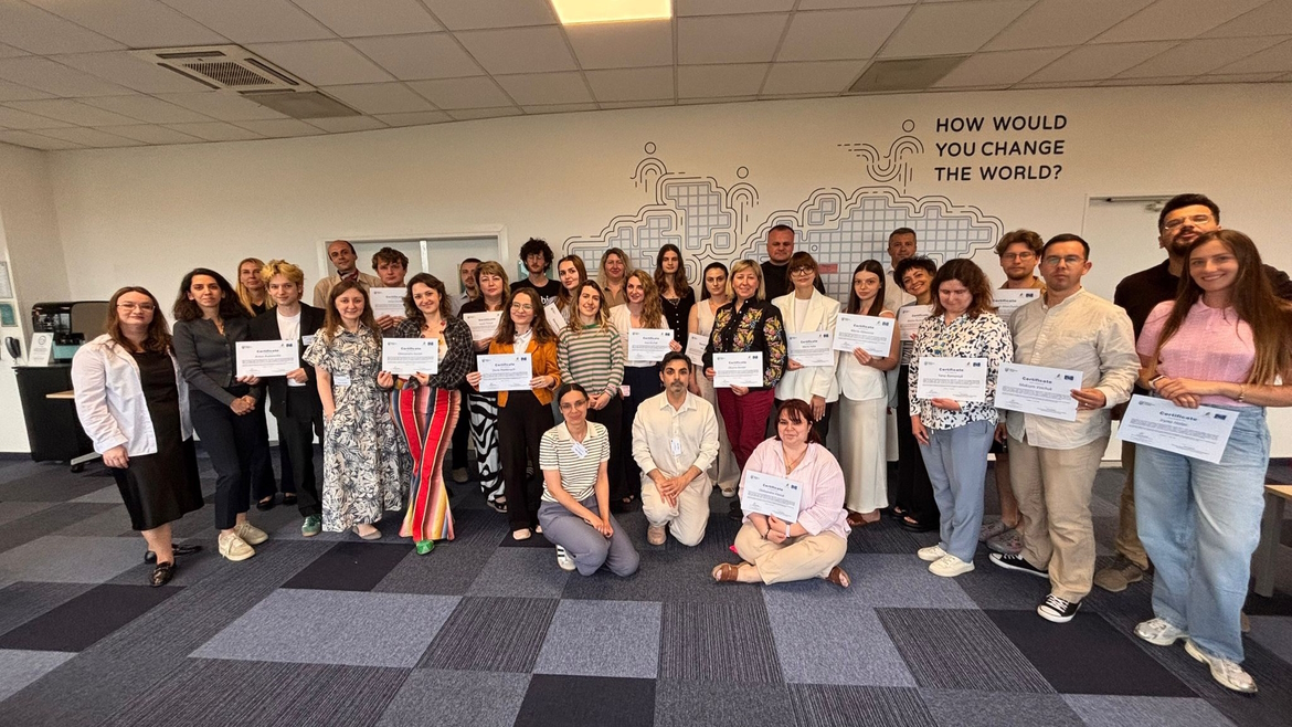 Youth workers strengthen support for young people from Ukraine