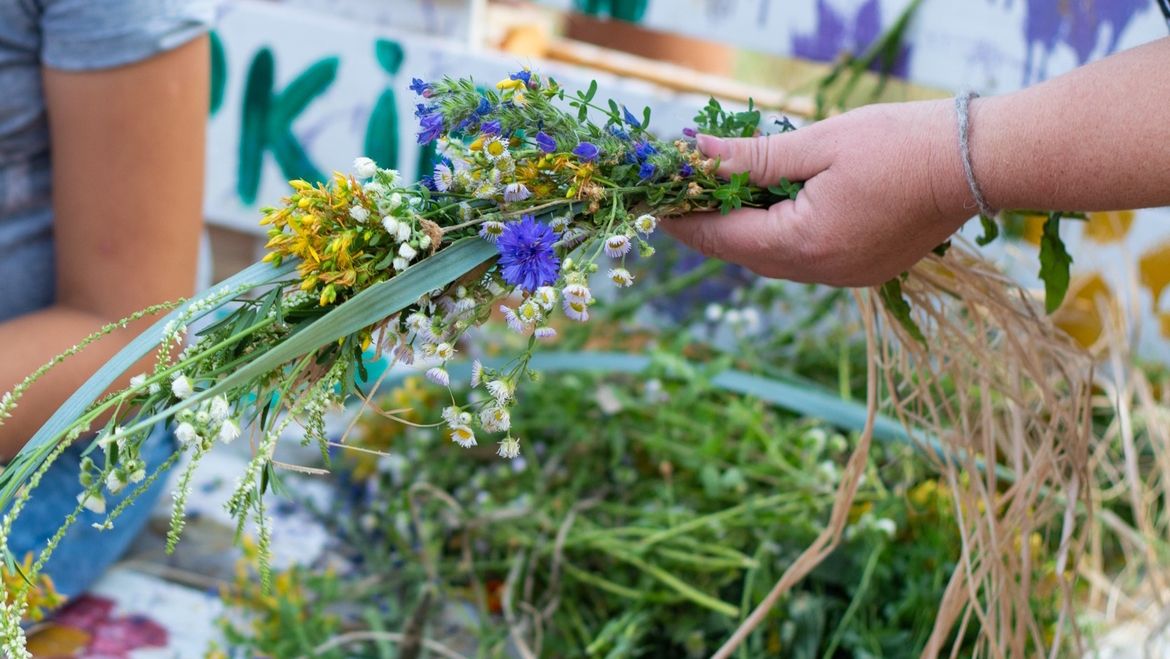 How to support young people in Ukraine: introducing intervision to youth work