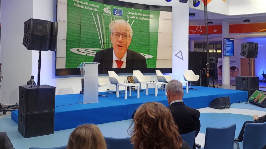 “Local and regional authorities are playing a key role in Ukraine’s survival and resilience,” says Congress President at World for Ukraine Summit