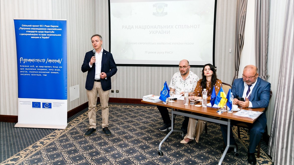 Fostering dialogue to better protect minority communities in Ukraine
