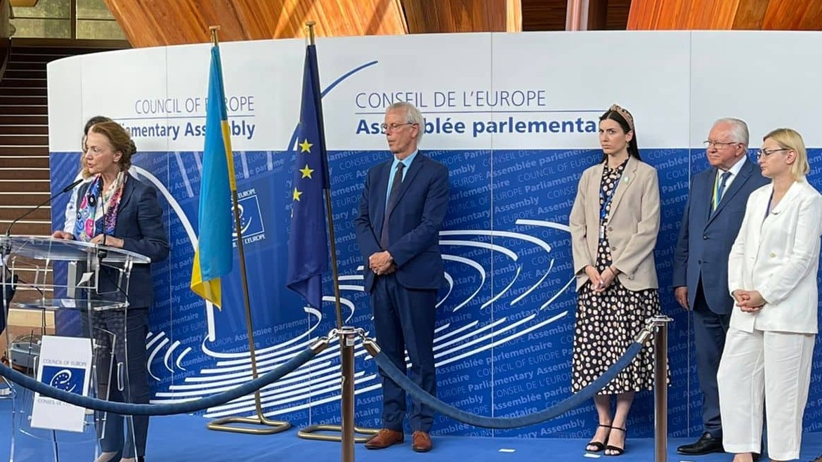 The photo exhibition dedicated to the work of journalists in Ukraine during the war is underway in Strasbourg