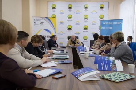 The Project “Strengthening the Human Rights Protection of Internally Displaced Persons in Ukraine” is finalized in Donetsk region by organizing coordination round table