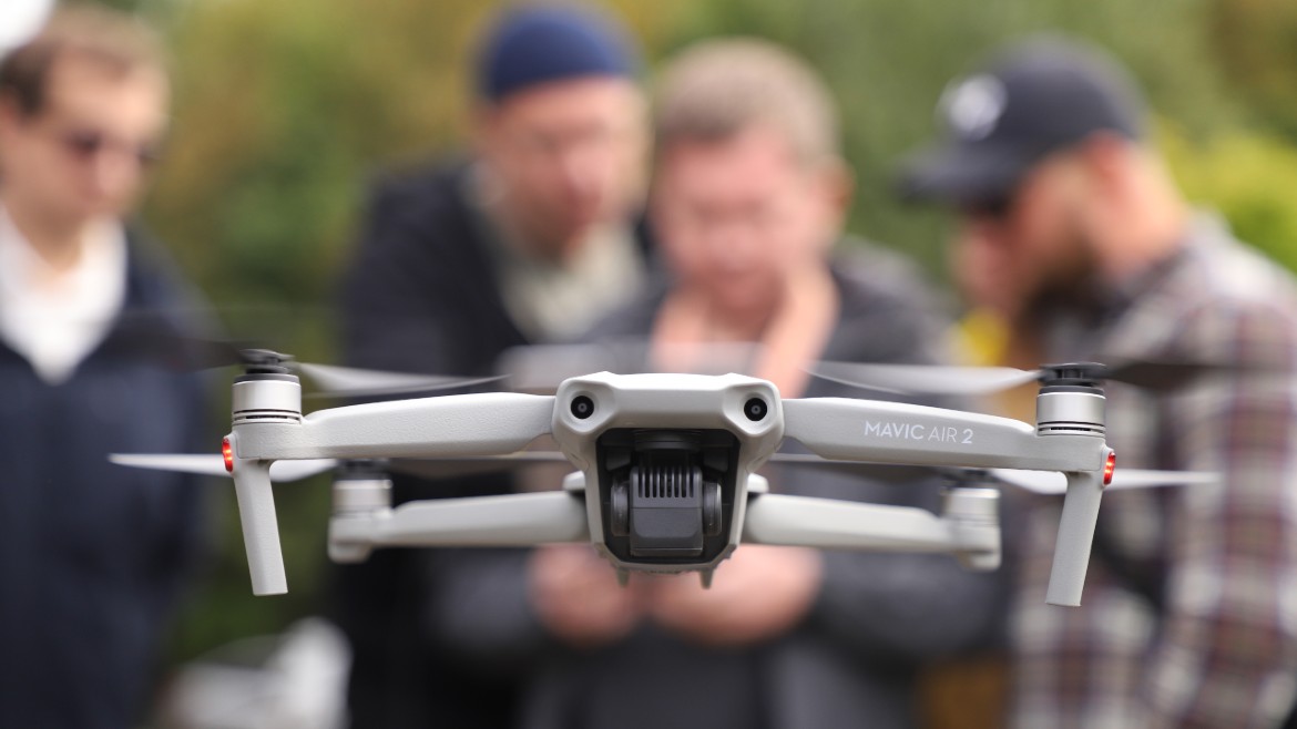 Operating UAV to collect evidence of war crimes – practical course for SBI