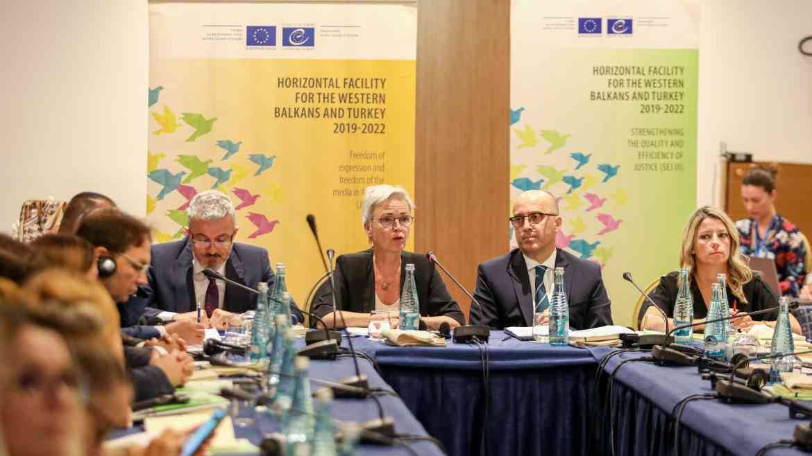 Albanian justice governing bodies discuss communication strategies and standards for increased transparency and communication with the media and public