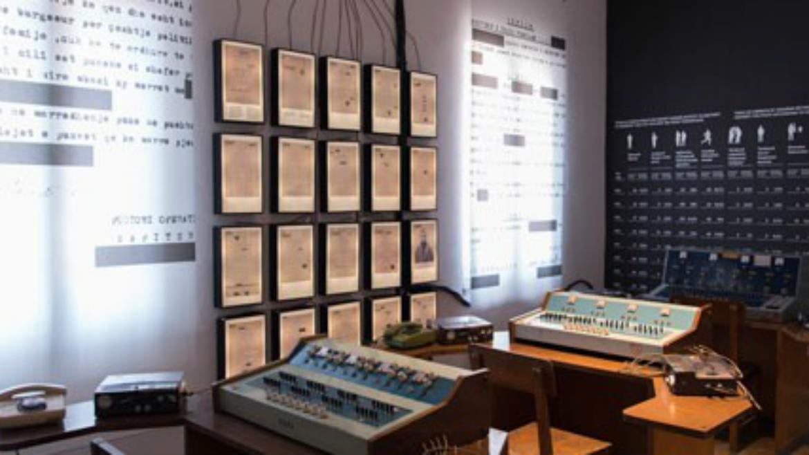 The “House of Leaves” (Tirana) wins 2020 Museum Prize