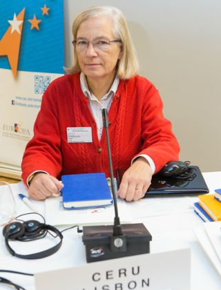 Maria Paula de TEVES-COSTA