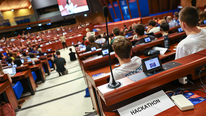 Le Hackathon du Conseil de l’Europe et la Semaine contre le discours de haine recherchent des solutions technologiques au discours de haine en ligne