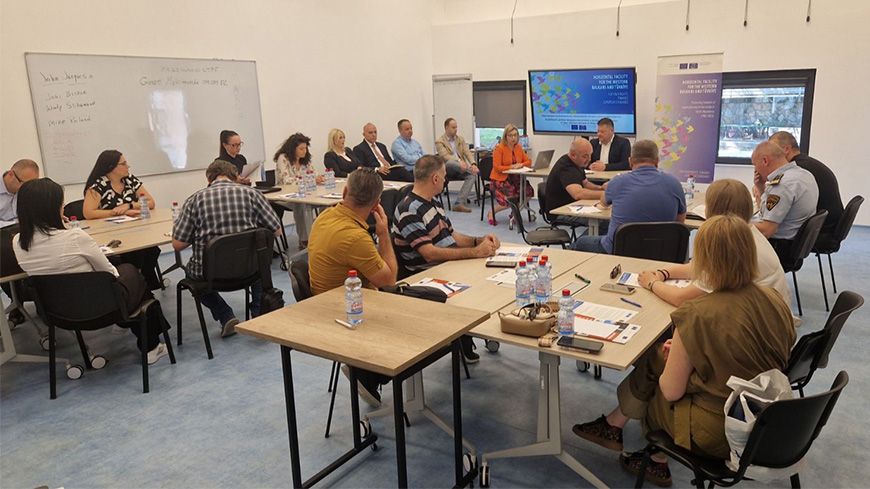 Police in North Macedonia equipped to better protect journalists