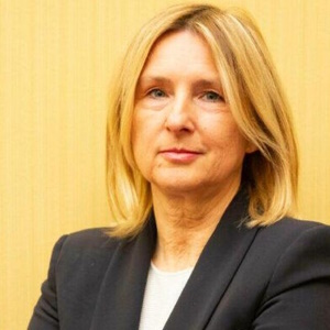 Mme Aurora FLORIDIA