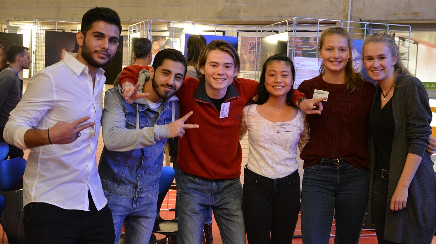 CALL FOR PARTICIPANTS: SUPPORTING CONFIDENCE AT 18