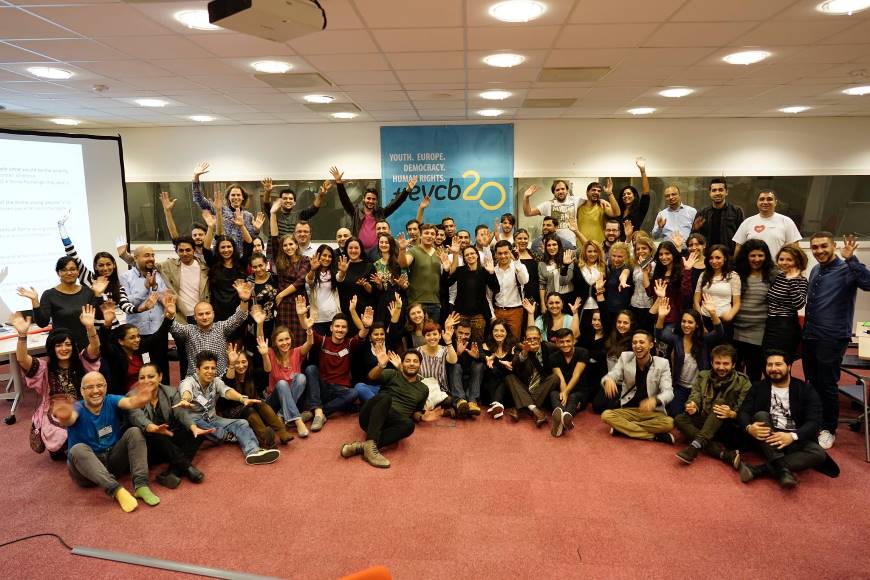 Roma Youth: Searching for sustainable and meaningful participation