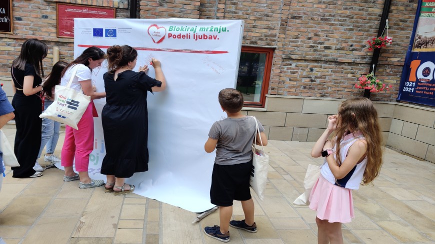 Public discussion for young people "Block the hatred. Share the love!" took place in Novi Pazar