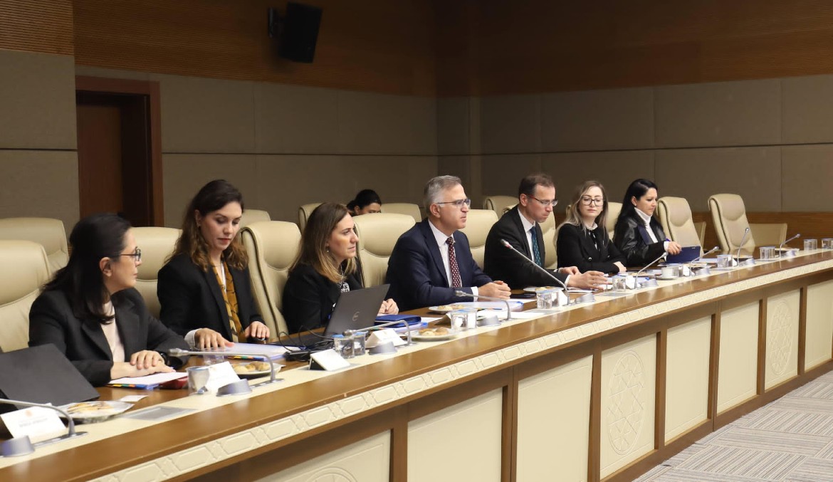 Discussion held with Parliamentary Commission on Cooperation in Family Law