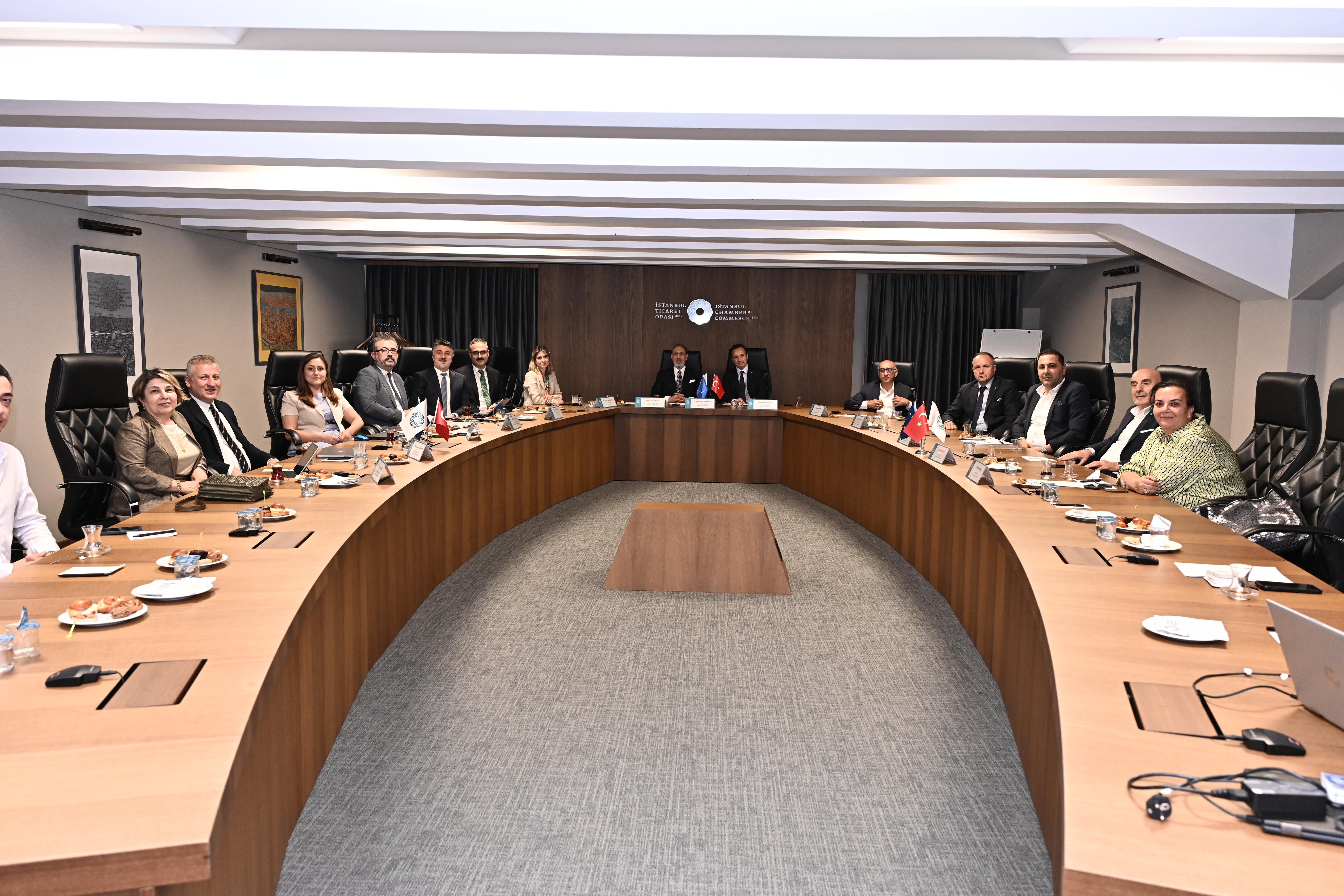 Roundtable Discussion on Mediation and Arbitration Practices within the Scope of Business-Friendly Dispute Resolution Methods