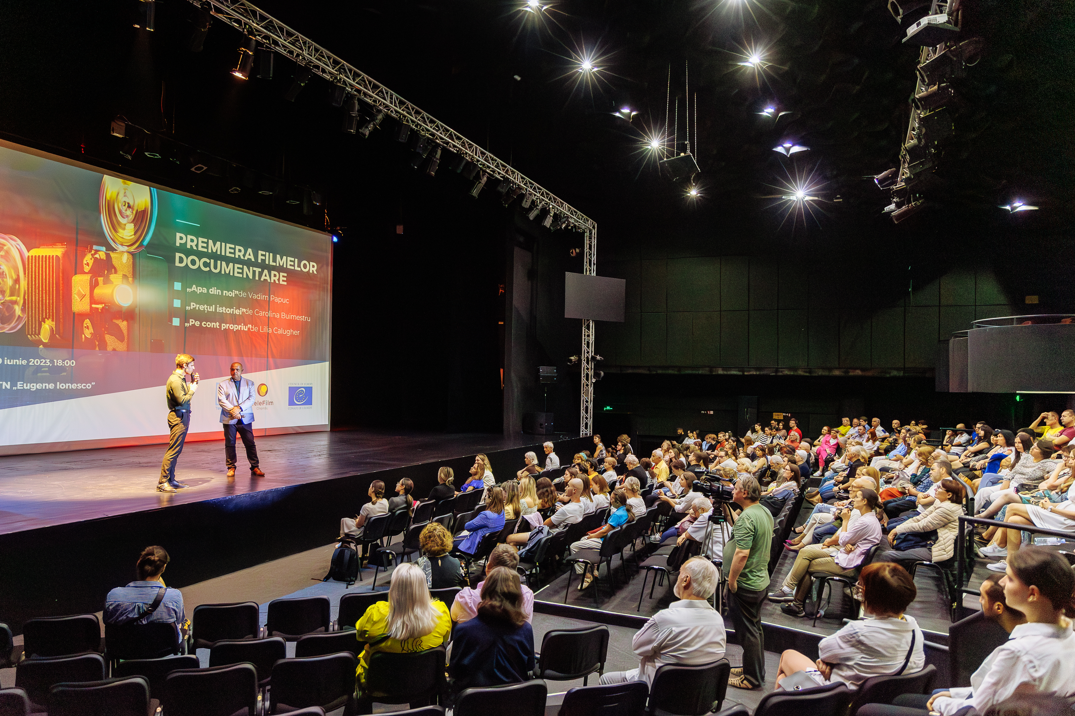 The public in Chisinau enjoyed three documentaries narrating life experiences of three heroes from different regions