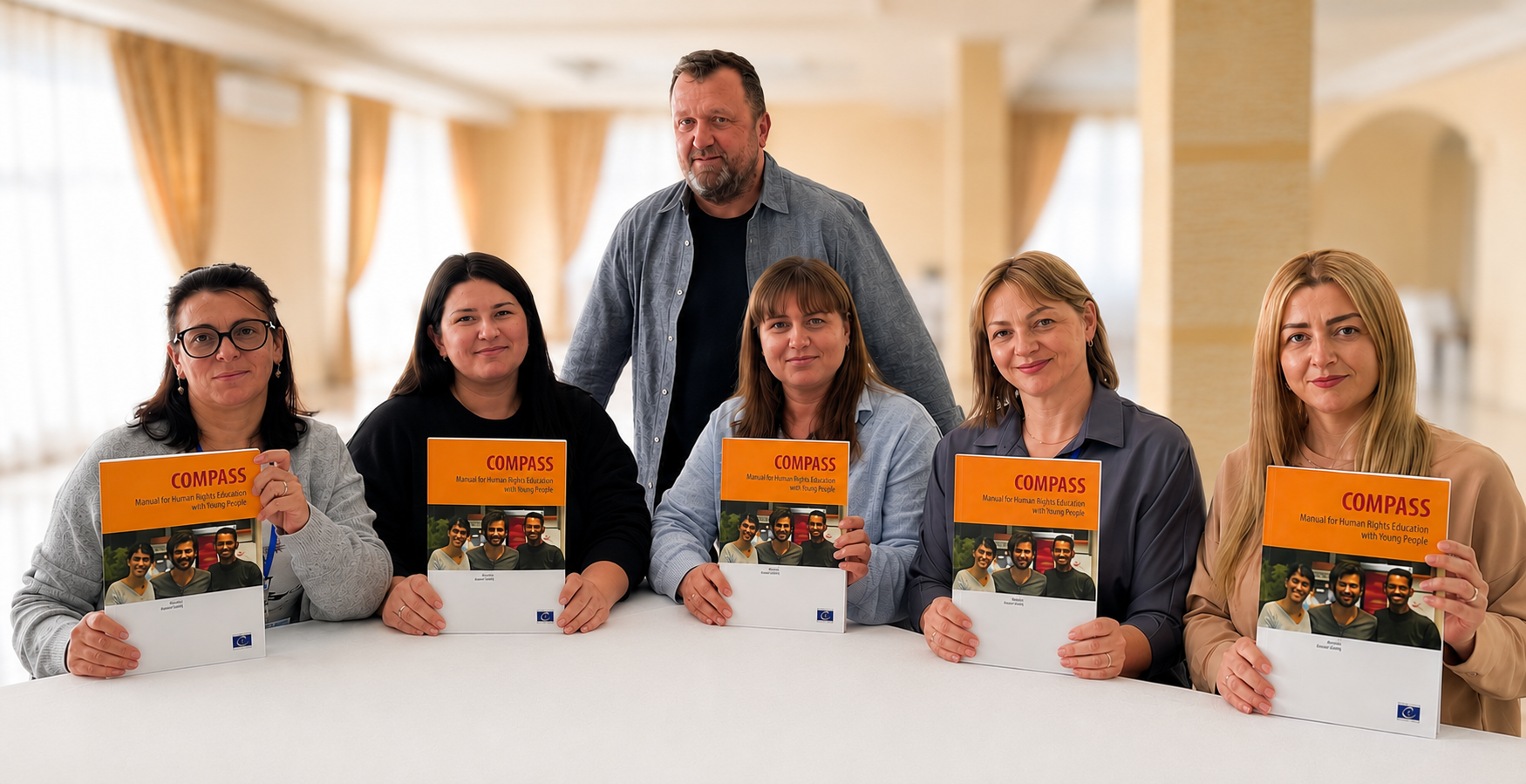 Cum schimbă manualul COMPASS educația pentru drepturile omului în Republica Moldova
